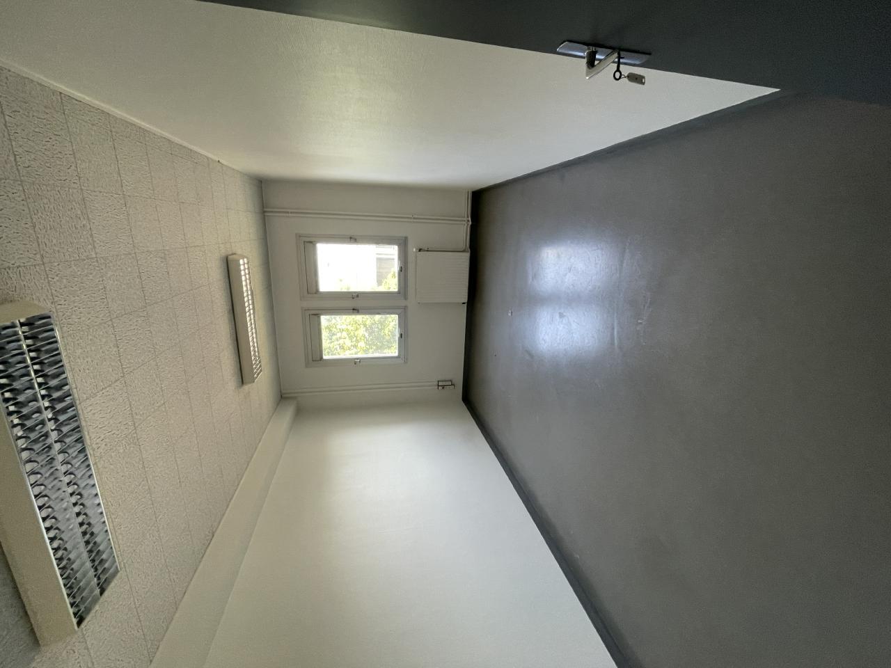 Bureau La Ville aux Dames 1207m² Location bureau La Ville aux Dames Indre-et-Loire OLBUR2424109 2